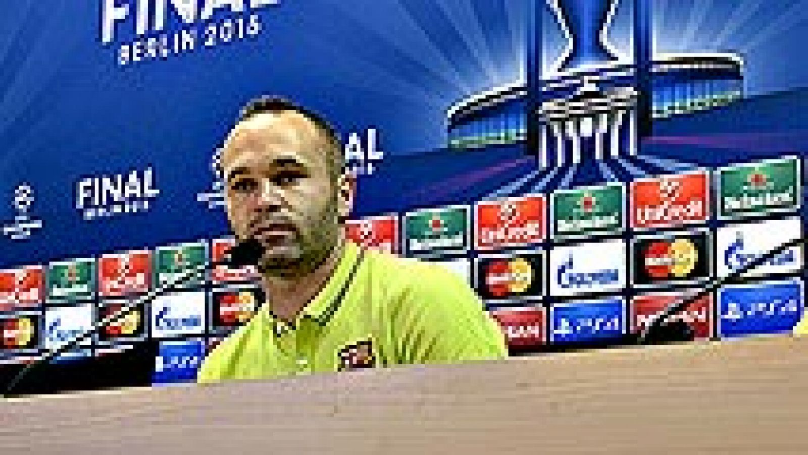 Telediario 1: Iniesta: "No se me pasa por la cabeza no jugar la final" | RTVE Play