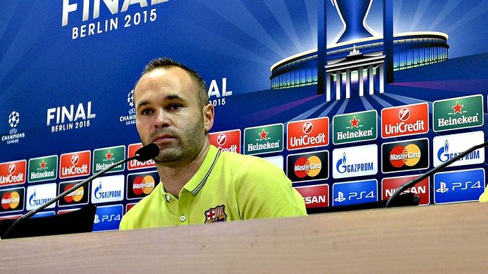 Telediario 1 - Iniesta: "No se me pasa por la cabeza no jugar la final"