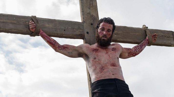 Águila Roja - Secuencia en exclusiva: Margarita visita a Monseñor Adrián