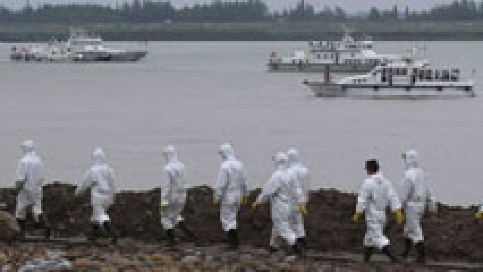 Telediario 1: Disminuyen las esperanzas de encontrar supervivientes tras el naufragio de un barco en el río Yangtsé | RTVE Play