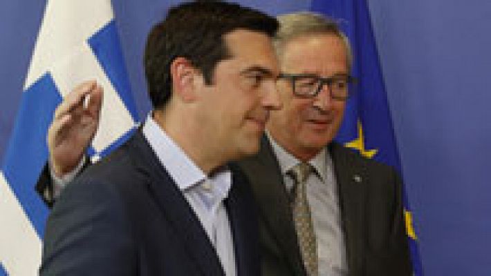 Telediario 1 - Tsipras acerca posiciones con Juncker, pero rechaza las propuestas sobre IVA y pensiones