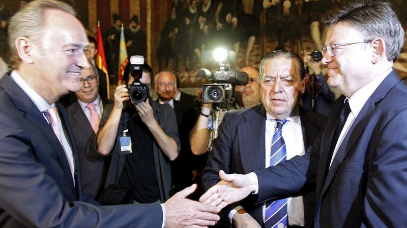 El PP podría abstenerse en la Comunidad Valenciana para favorecer un Gobierno del PSOE 