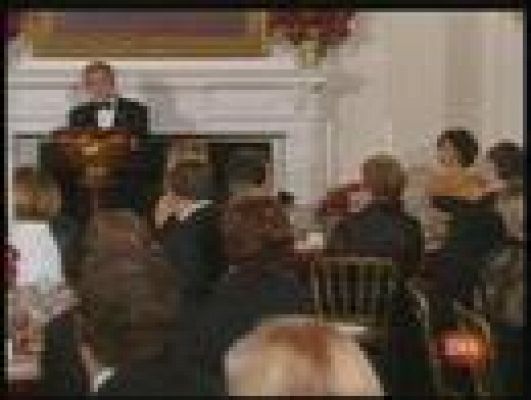  - Berlusconi se despide de Bush