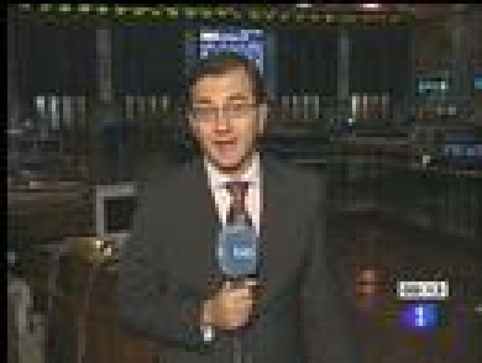 Se mantiene el rebote iniciado este lunes en las Bolsas europeas. El Ibex ha abierto la sesión bursátil con una subida del 4% y con todos los valores en verde.