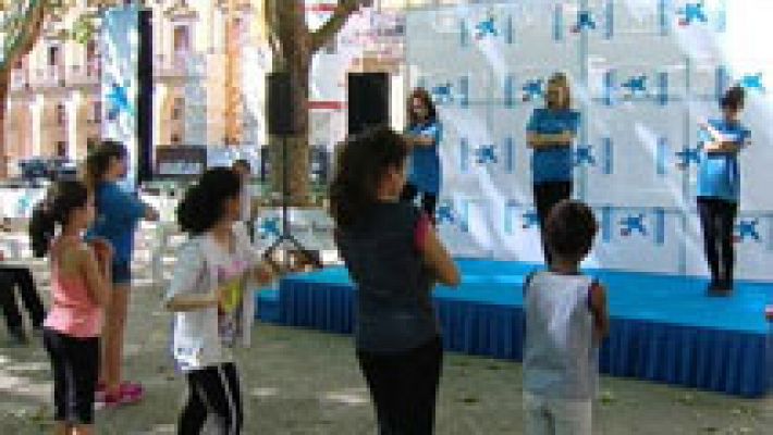 Telediario 1 - Cuatro millones de personas realizan labores de voluntariado