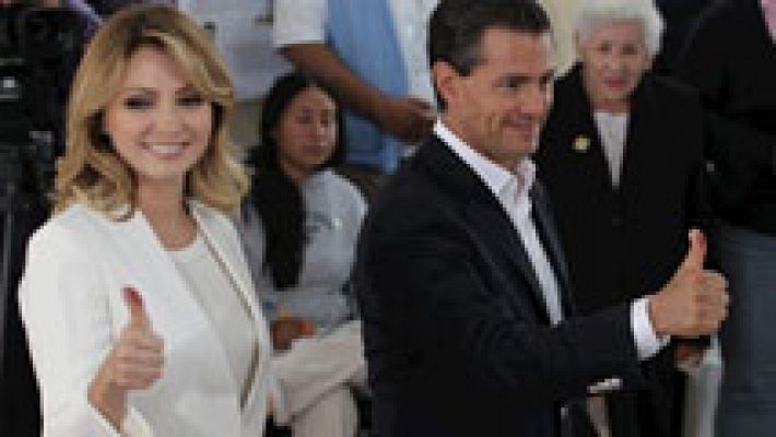 Telediario 1 - México vuelve a dar su apoyo a Peña Nieto