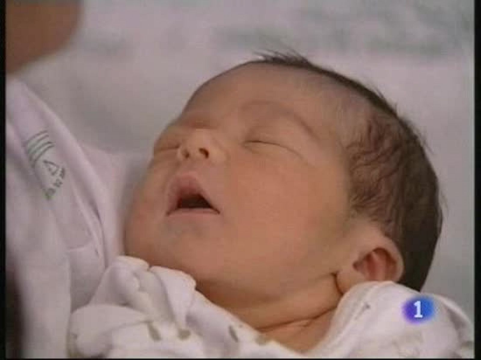 En Sevilla, ha nacido un bebé seleccionado genéticamente para curar a su hermano - Ciencia y tecnología en Rtve.es | Ver