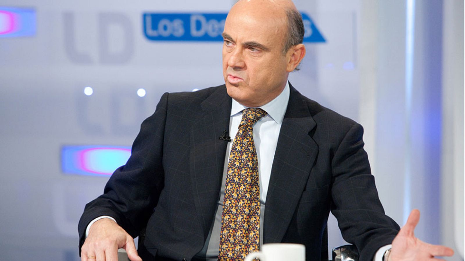 Guindos: Si nos equivocamos de política económica, podemos volver a la situación de 2010