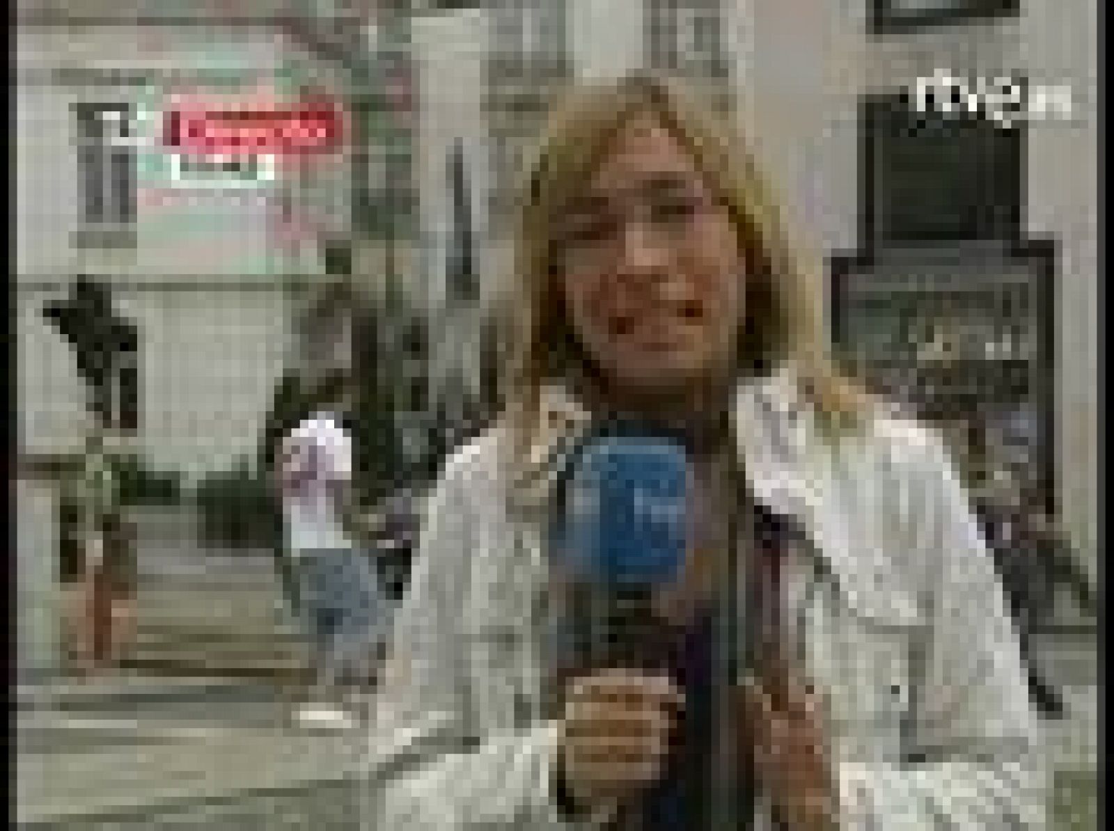 Fernando Torres se ha mostrado su desilusionado tras el anuncio de la UEFA del cierrre del Calderón durante tres partidos, después de los incidentes registrados ante el Olympique de Marsella en el partido de Champions.