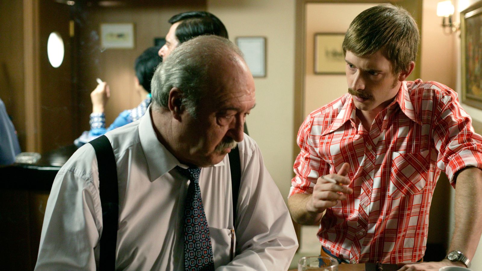 Cuéntame cómo pasó - T10 - Episodio 7: El coche nuevo del emperador - Ver ahora