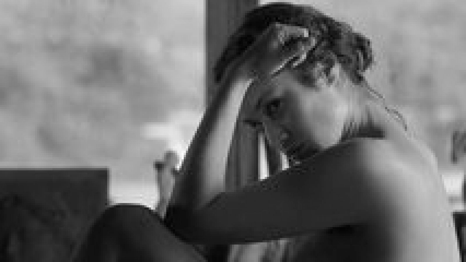 Versión española - El artista y la modelo - ver ahora