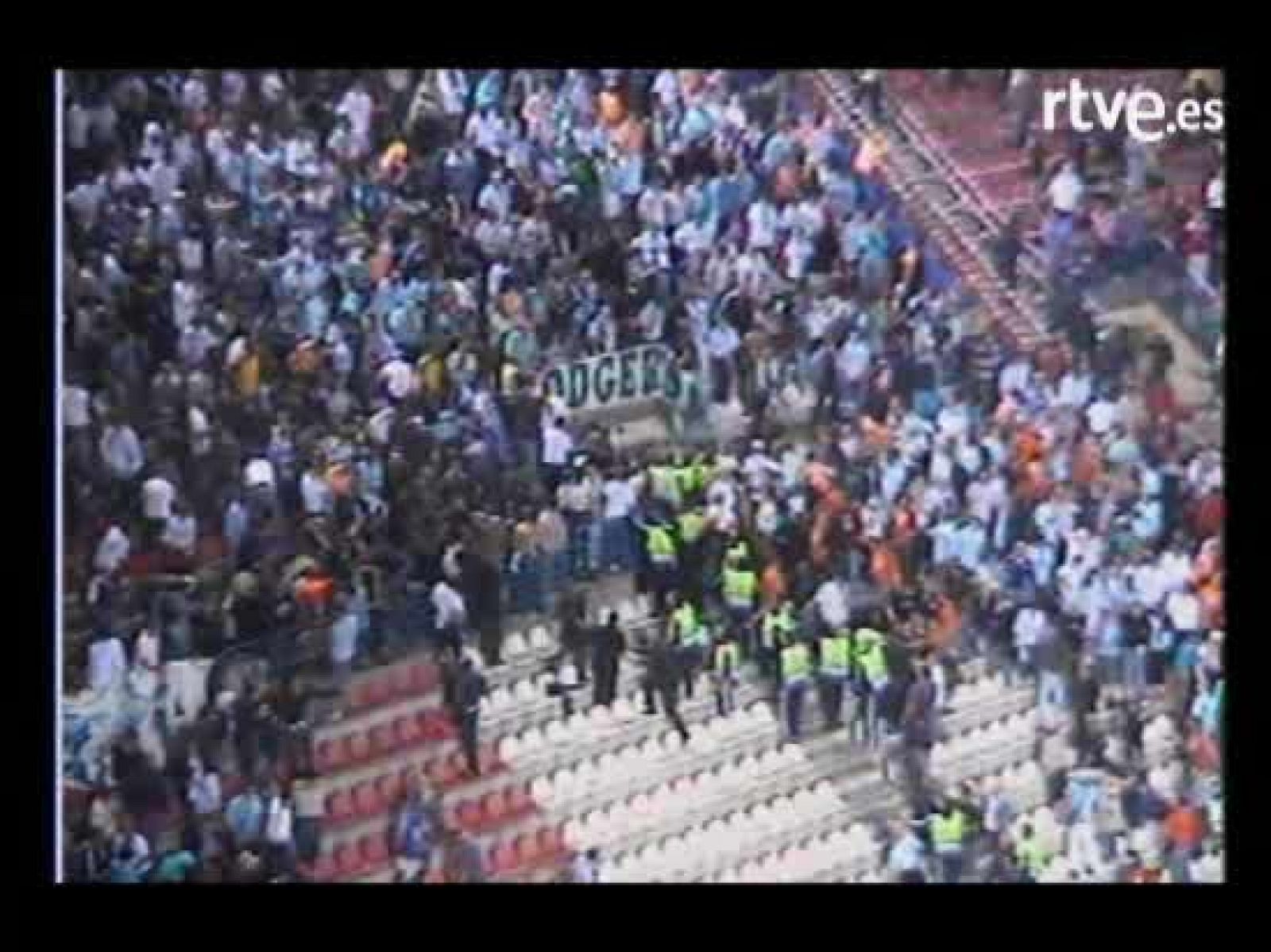 Los 'ultras' franceses causan incidentes en el Calderón.