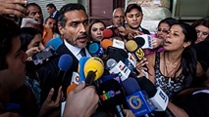 Telediario 1 - Problemas de salud impiden del opositor venezolano Leopoldo López acudir a su juicio