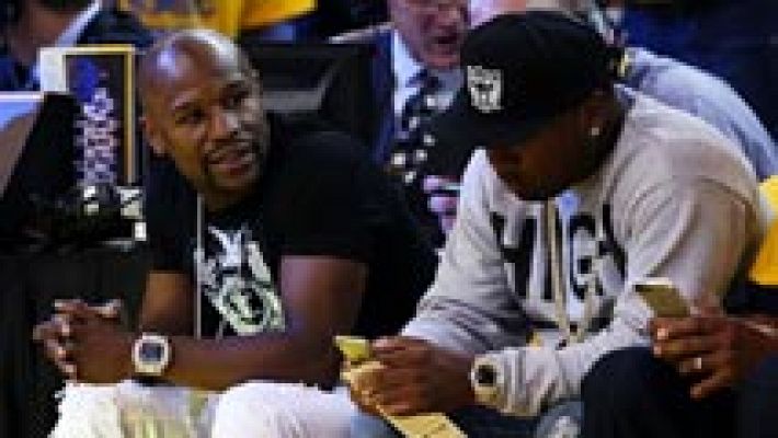 Mayweather, el deportista mejor pagado del mundo, según Forbes