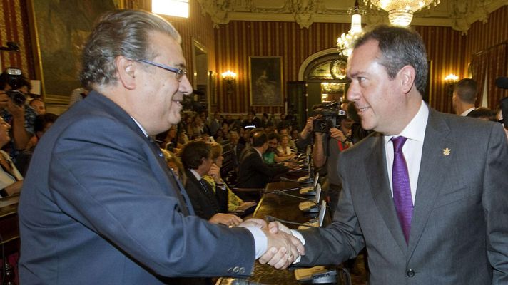 Telediario 1 - En Sevilla el PSOE arrebata la alcaldía al PP