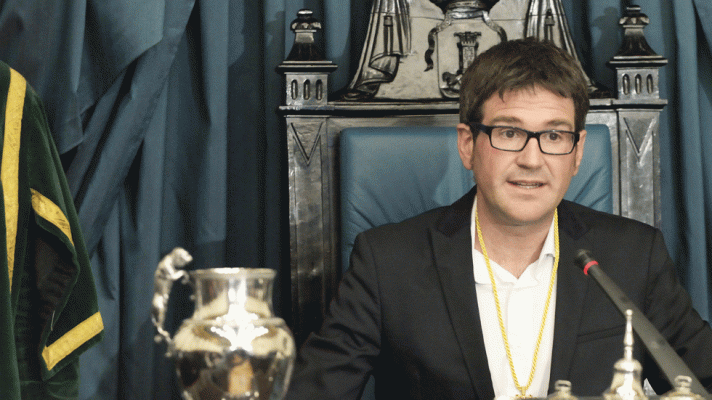 Telediario 1 - En Vitoria, el PNV arrebata al PP su feudo en el País Vasco