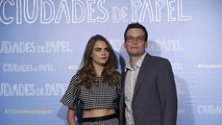 Telediario 1 - La película 'Ciudades de papel', adaptación de la novela de John Green,  se presenta hoy en Madrid