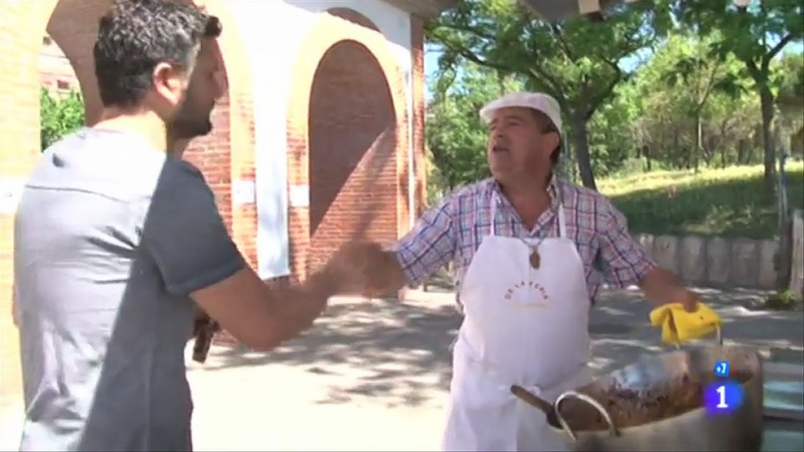 Comando actualidad - Comer a pie de calle - Talavera de la Reina, Toledo