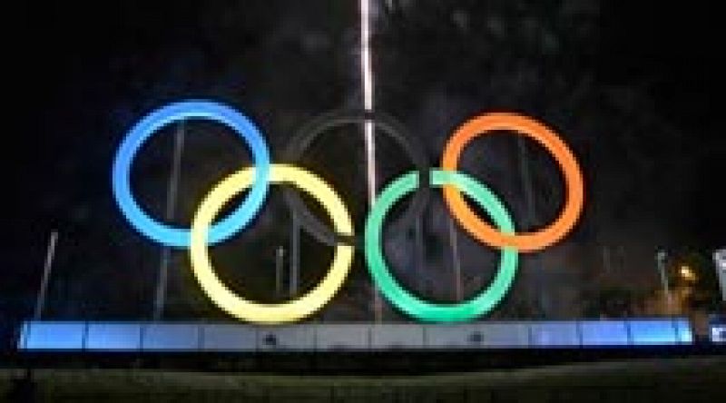 Los anillos adornan el Parque Olímpico de Río 2016