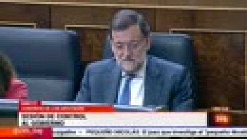 Rajoy acusa al PSOE de convertirse en un partido "radical, extremista y alejado de la centralidad"