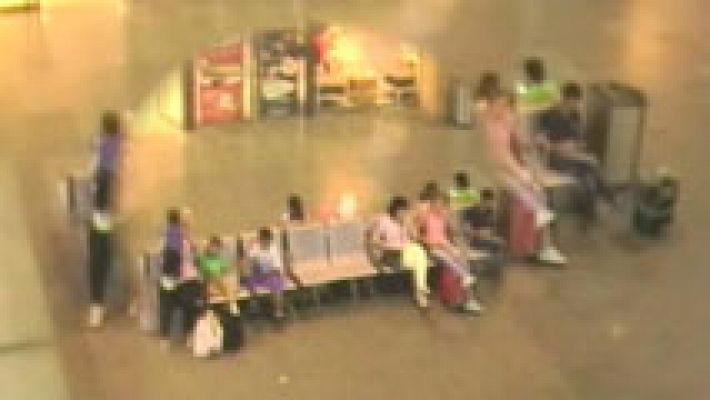 Telediario 1 - La madre de los niños de La Carolina tomó un tren con ellos