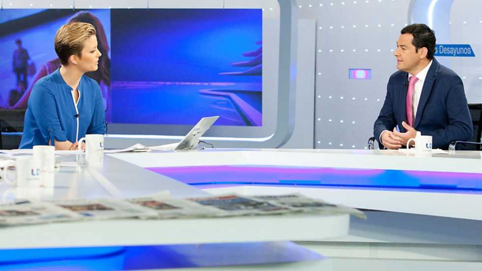 Los desayunos de TVE - Juan Manuel Moreno Bonilla, presidente del PP de Andalucía, y Martiño Noriega, alcalde de Santiago de Compostela - Ver ahora