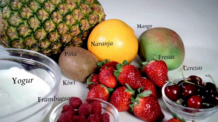 Al punto - Macedonia con yogur