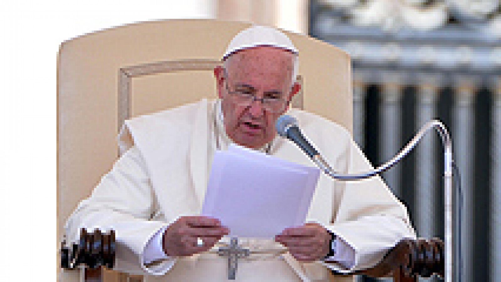 Telediario 1: El Papa crítica duramente a los poderes económicos y al consumismo en su primera encíclica | RTVE Play