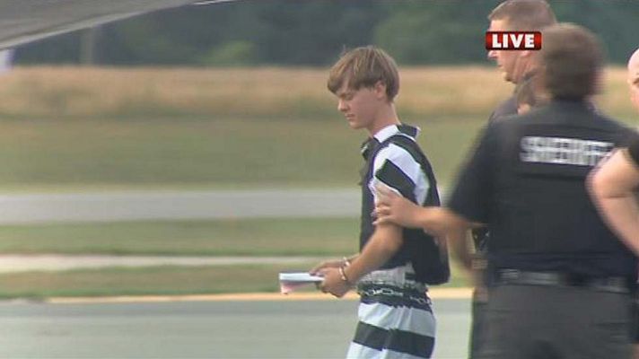 Telediario 1 - El detenido confiesa la matanza racista de Charleston