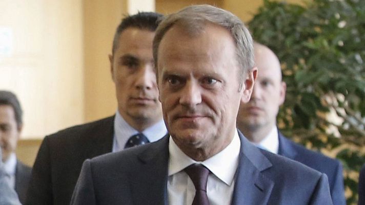 Telediario 1 - Tusk dice que Grecia debe elegir entre la "buena oferta" de los acreedores o el impago