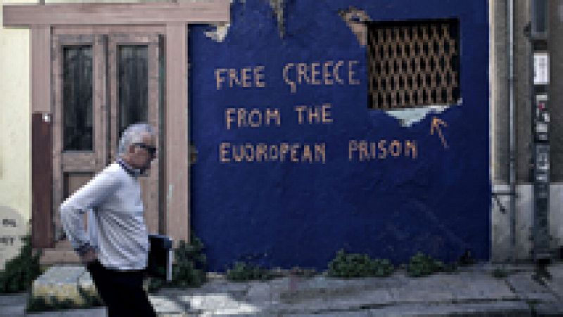Los griegos reconocen preocupación e incertidumbre