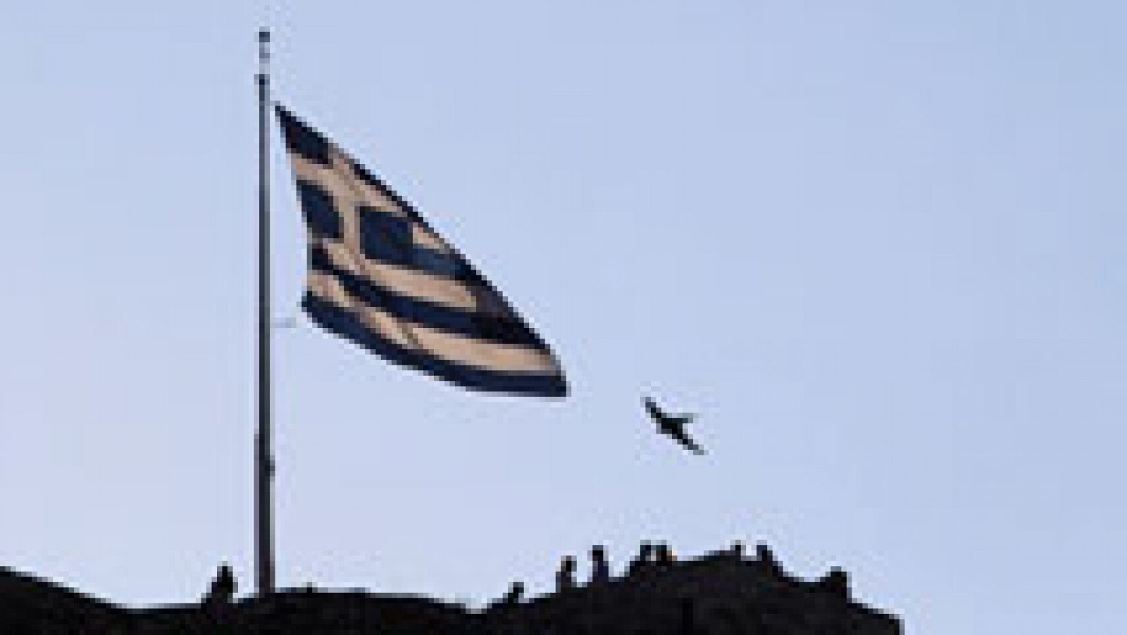 Telediario 1: Atenas prepara más reformas para lograr el acuerdo | RTVE Play