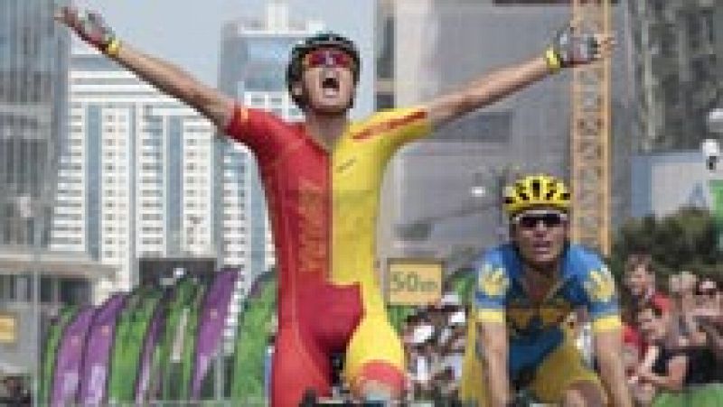 Tras colgarse el bronce en contrarreloj, Luis León ha conseguido el oro en la prueba de ciclismo en ruta en Bakú 2015.