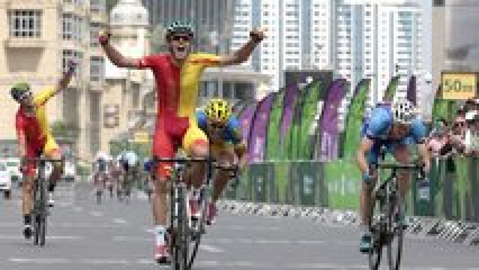 Sin programa: Ciclismo. Prueba en ruta masculina | RTVE Play