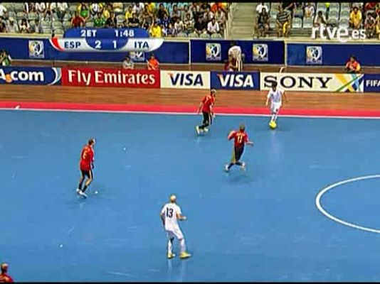  - España vence con gol 'in extremis'