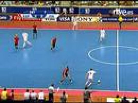  - España vence con gol 'in extremis'