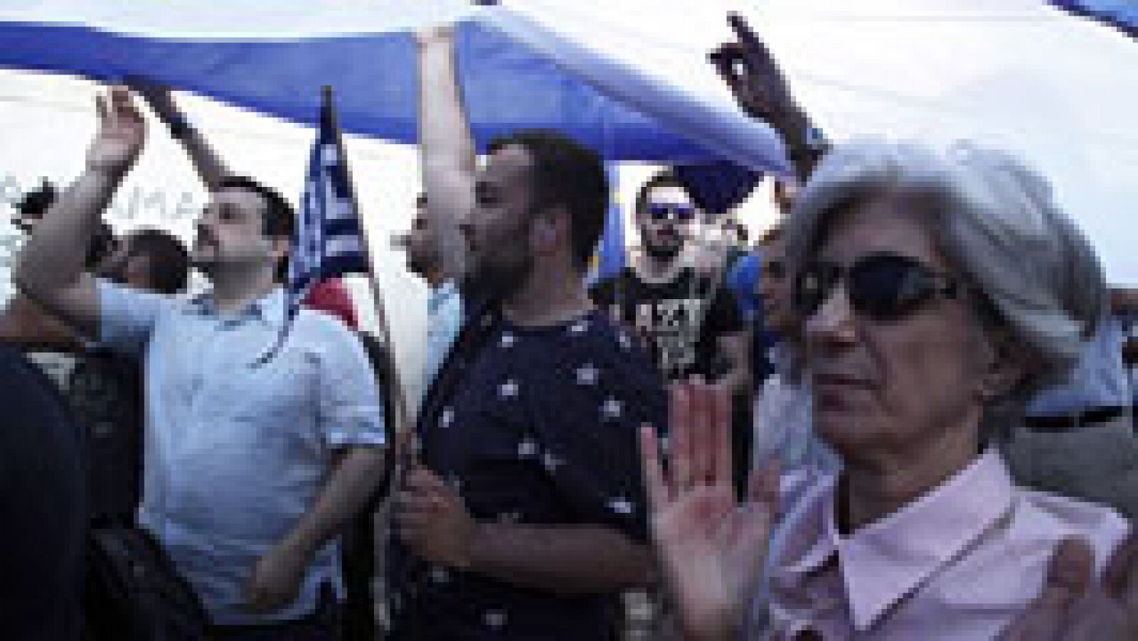 Telediario 1: Los griegos reciben con escepticismo y cautela la última propuesta de acuerdo del Gobierno heleno | RTVE Play