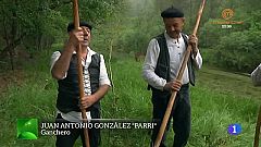 Aquí la Tierra-Río abajo con los gancheros