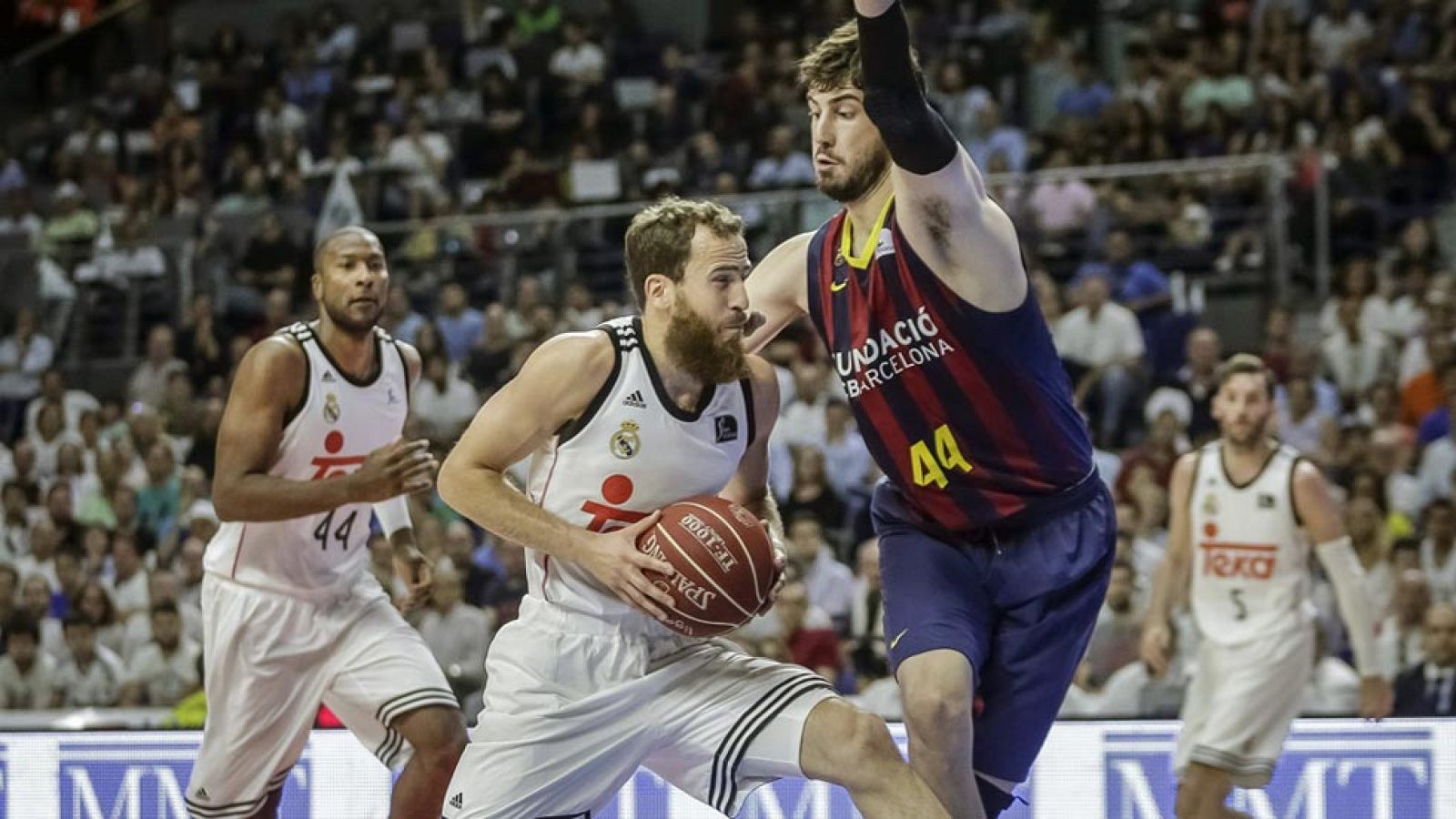 Los jugadores del Madrid quieren rematar en el Palau