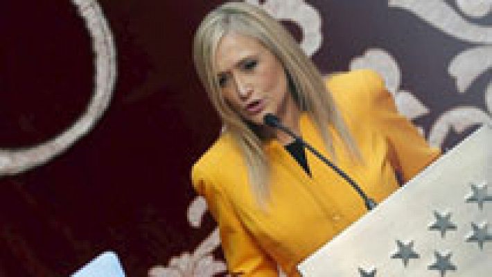 Cifuentes promete su cargo de presidenta de Madrid