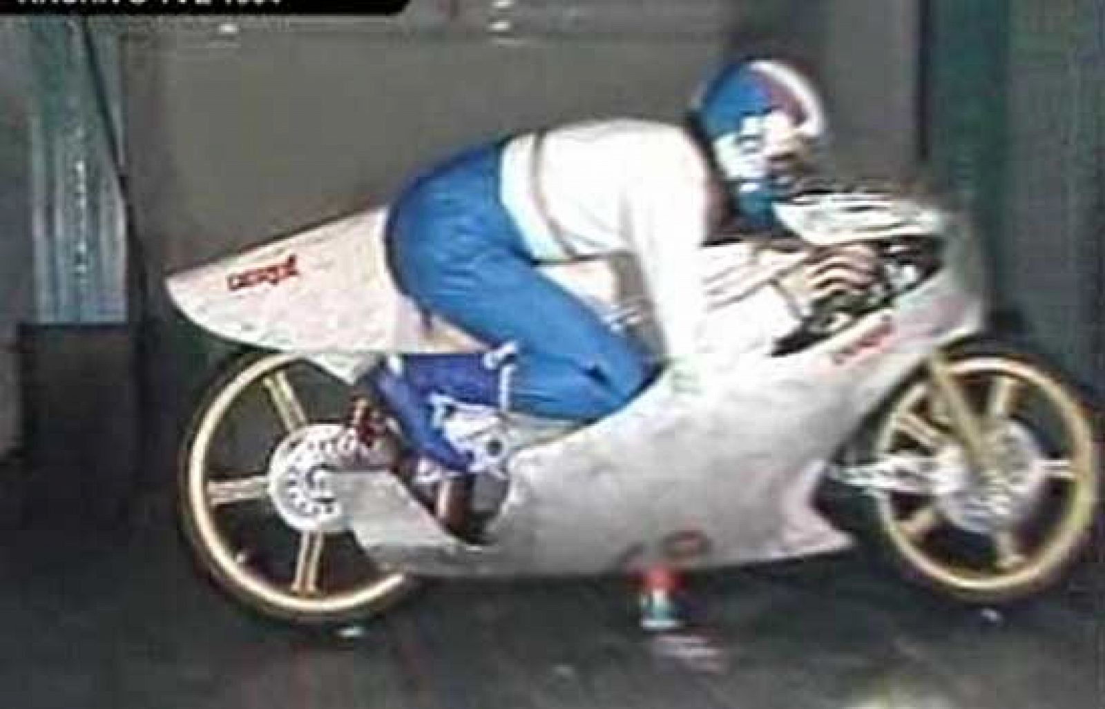  Motociclismo: Tormo y 'Aspar' prueban la nueva Derbi de 1984