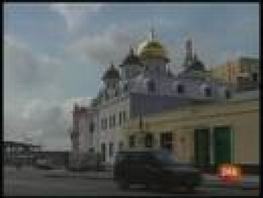  - Una catedral ortodoxa en el malecón