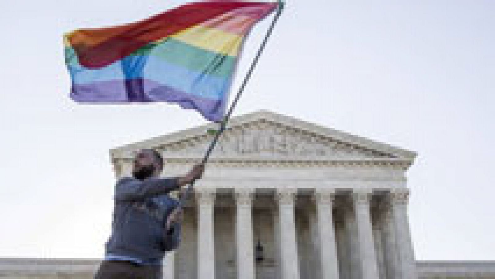 Telediario 1: EE.UU legaliza el matrimonio homosexual | RTVE Play