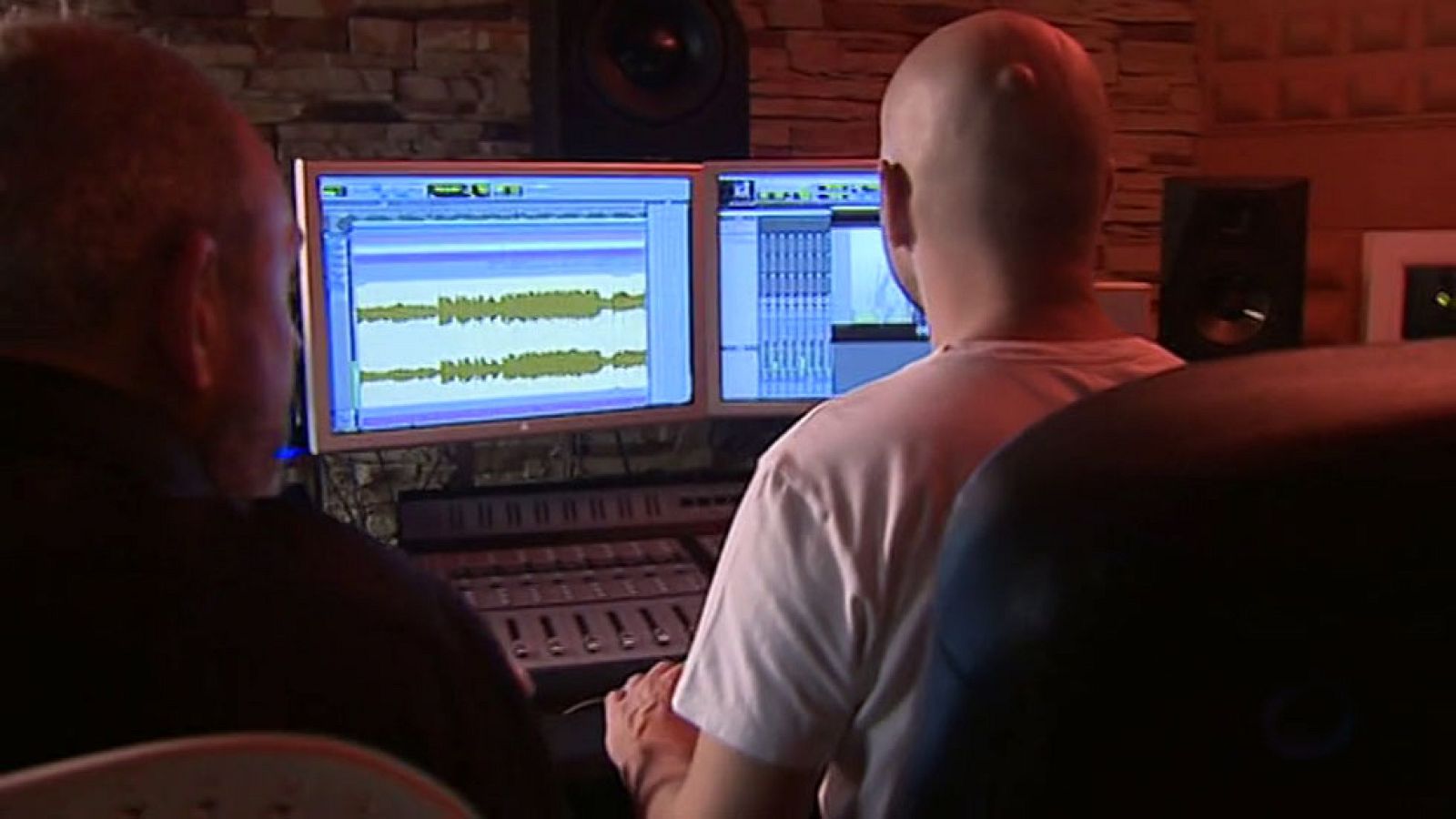 Así se creó la banda sonora de 'Solo química'