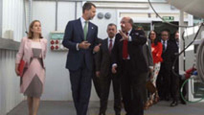Felipe VI ha inaugurado los nuevos telescopios en Canarias
