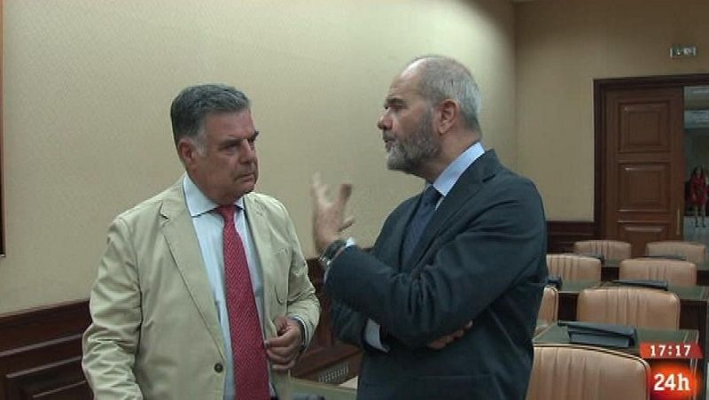 Parlamento - Otros parlamentos - Dimisiones por los ERE - 27/06/2015