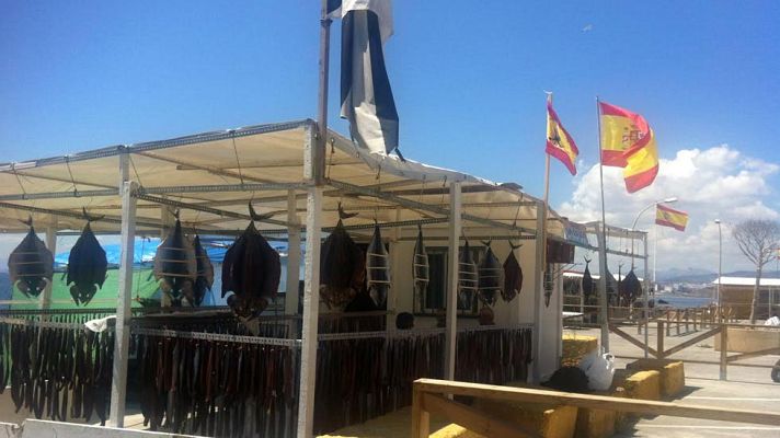 Aquí la Tierra - Curiosos secaderos de pescado en Ceuta
