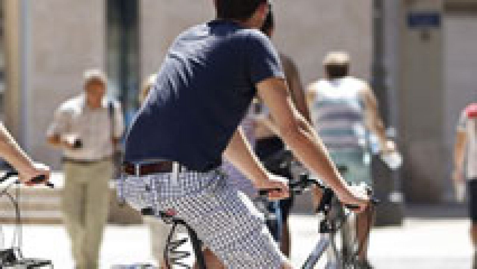 España Directo: Multado por dar positivo conduciendo ¡una bici!  | RTVE Play