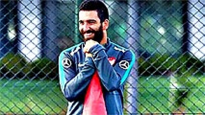 Telediario 1 - Arda Turan desmiente su fichaje por el Barça