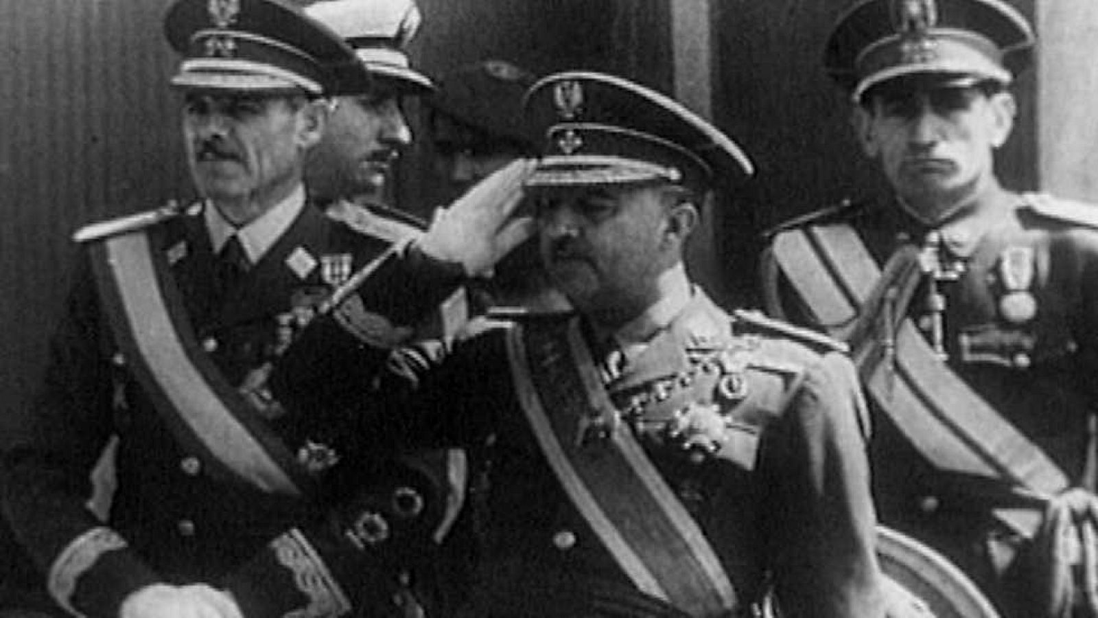 Los años del NO-DO - (1943) Franco da la vuelta a España